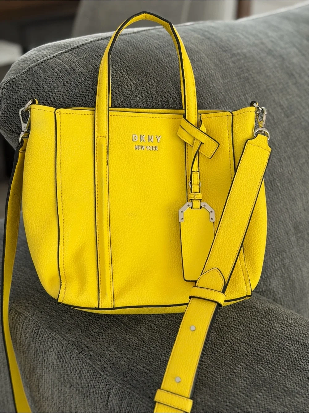 DKNY Small Yellow Pebbled Leather Tote with Removable Strap. Good condition - Picture 3 of 16